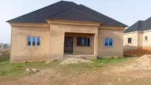 4bdrm Bungalow in Lugbe District., FHA for sale