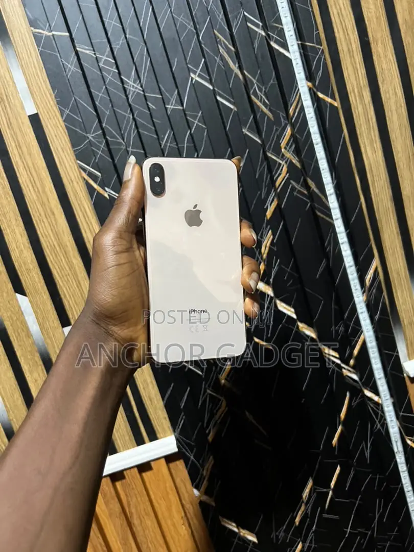 Apple iPhone XS 64 GB Gold