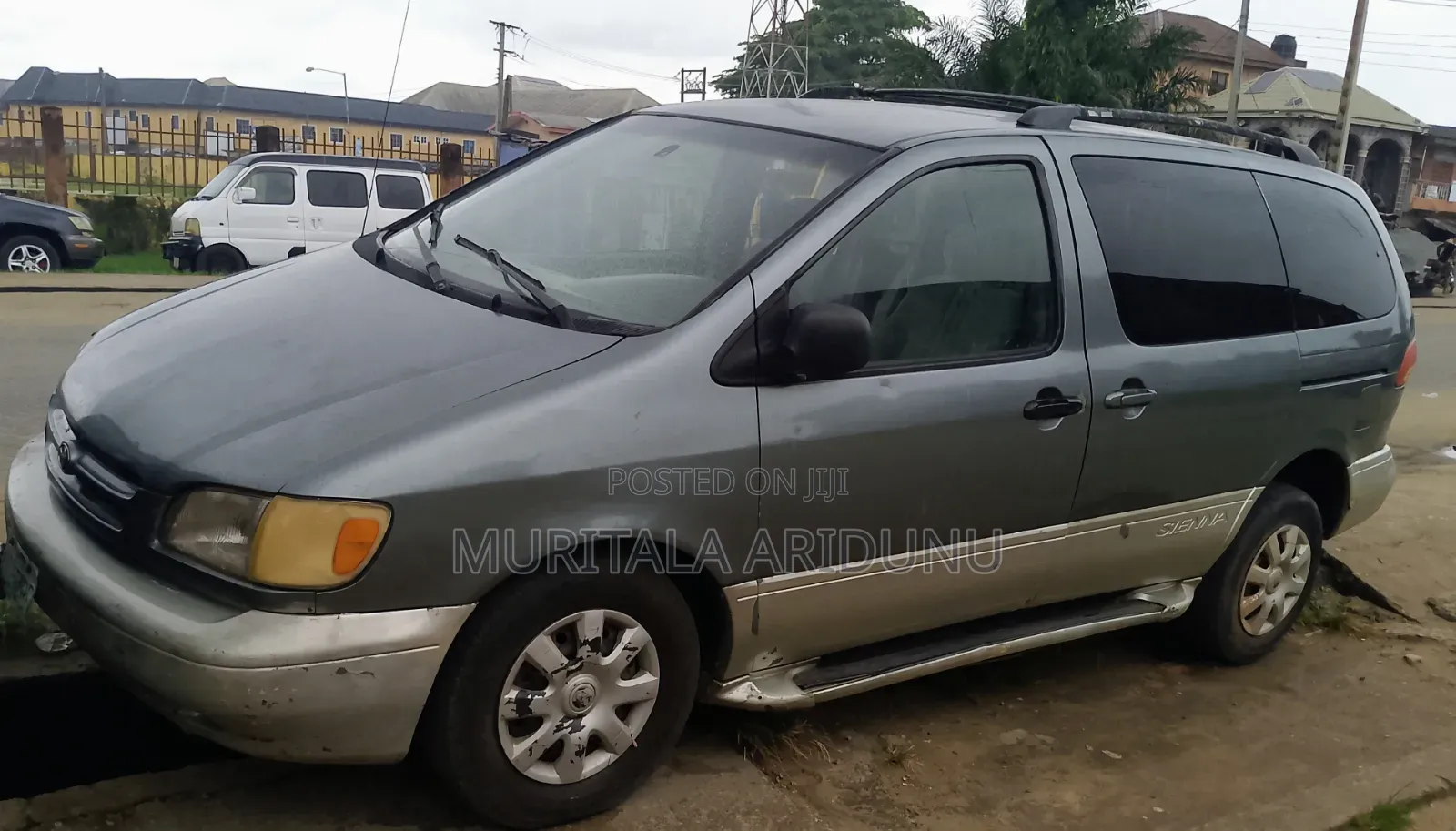 Toyota Sienna 2000 Blue