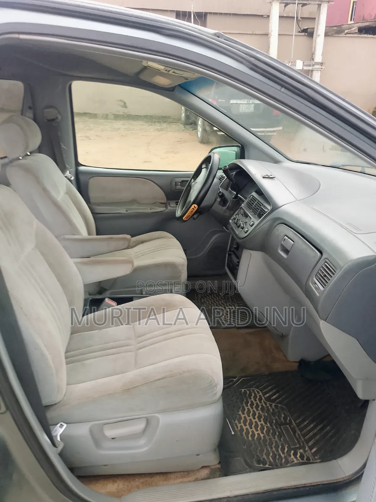 Toyota Sienna 2000 Blue