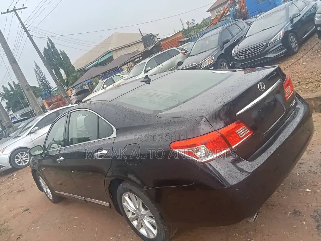 Lexus ES 350 2010 Black