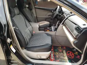 Toyota Camry XLE V6 4dr Sedan (3.5L 6cyl 6A) 2012 Black