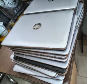 Laptop HP EliteBook 820 G3 12GB Intel Core i3 SSD 128GB
