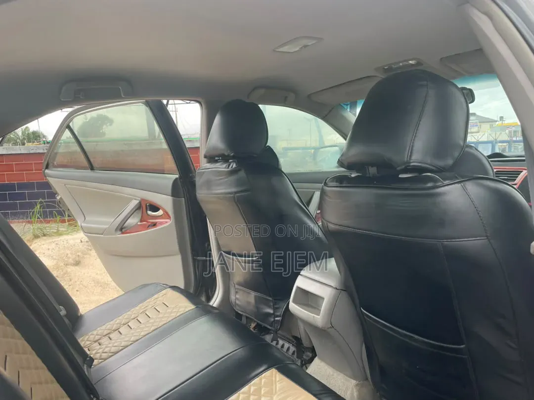 Toyota Camry 2007 Gray