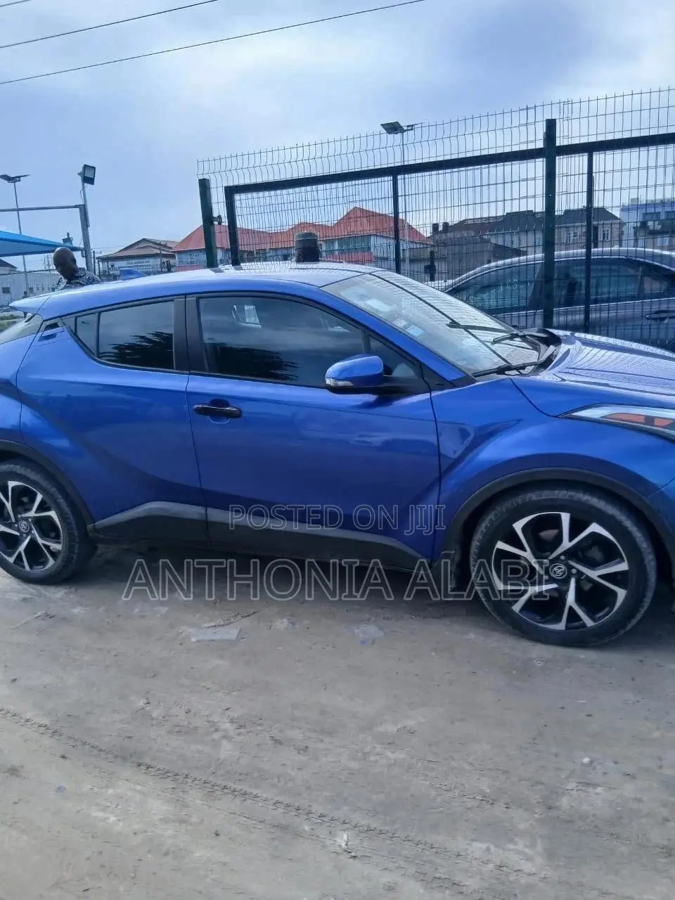 Toyota C-HR 2018 Blue