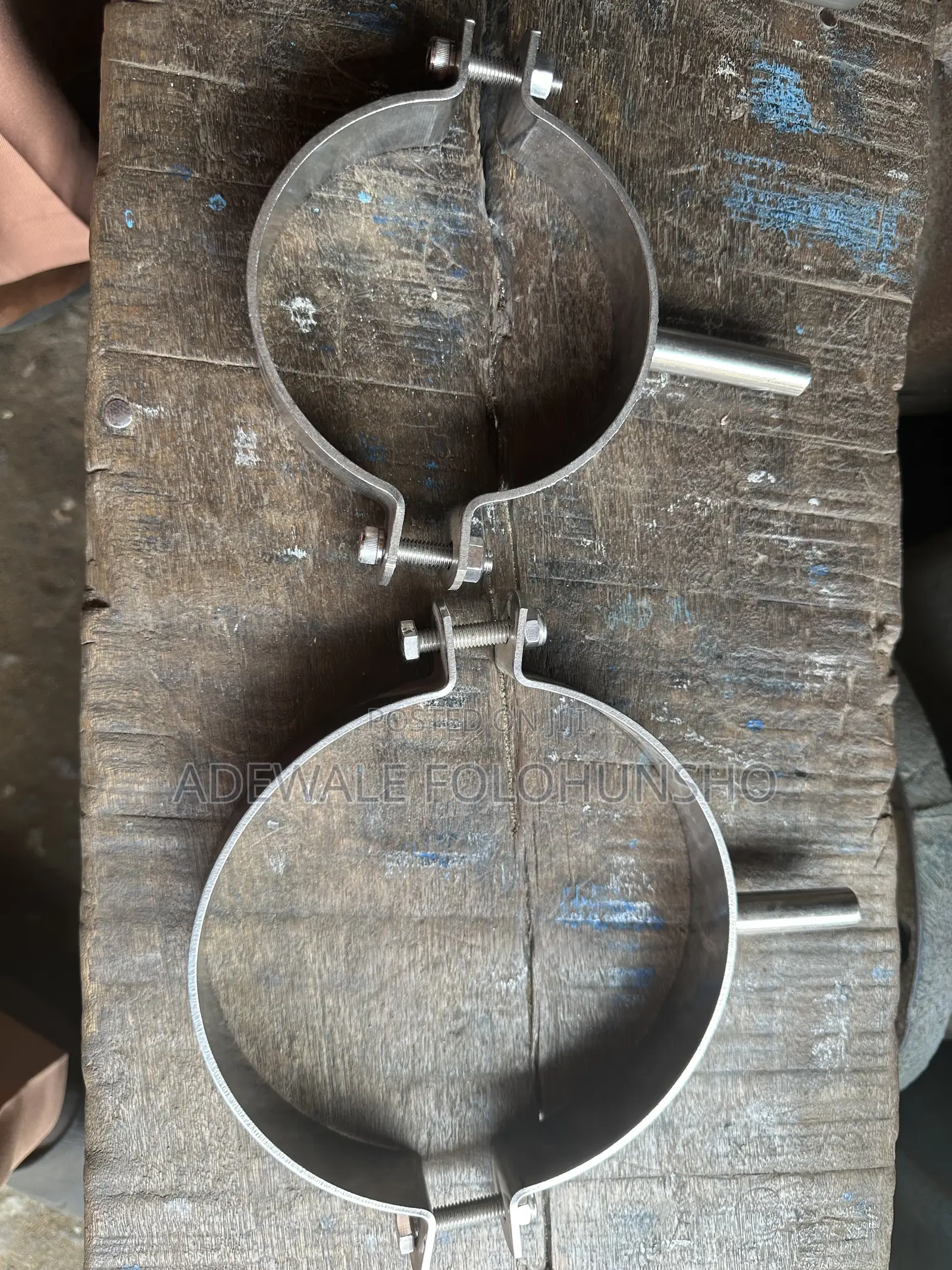 6” Pipe Clip