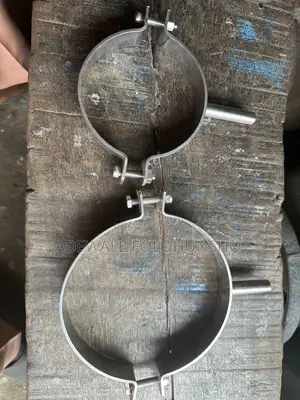 6” Pipe Clip