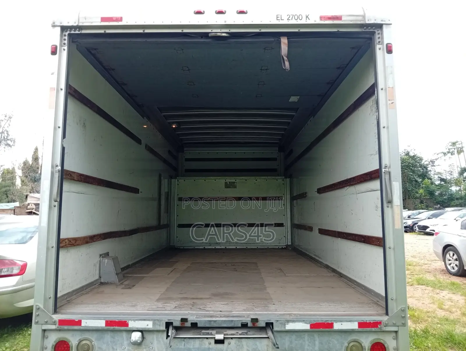 Ford E-350 2009 White