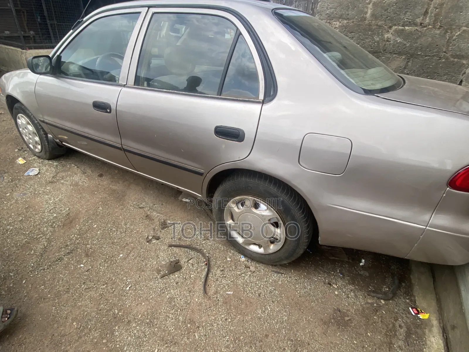 Toyota Corolla 1999 Silver