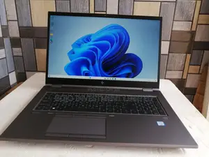 Laptop HP ZBook Fury 17 G7 16GB Intel Xeon SSD 256GB