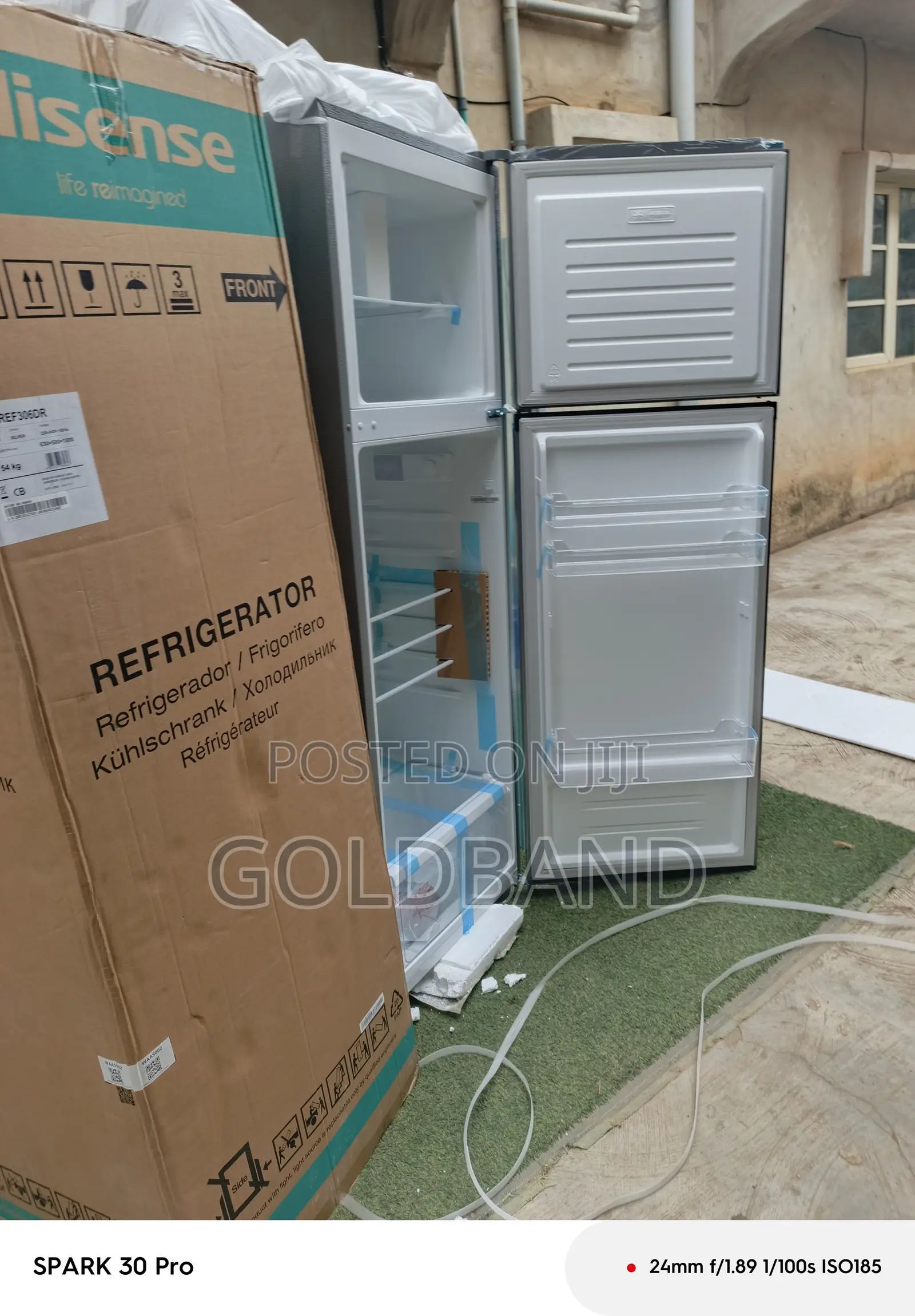 Hisense 306DR Refrigerator – Compact Yet Spacious