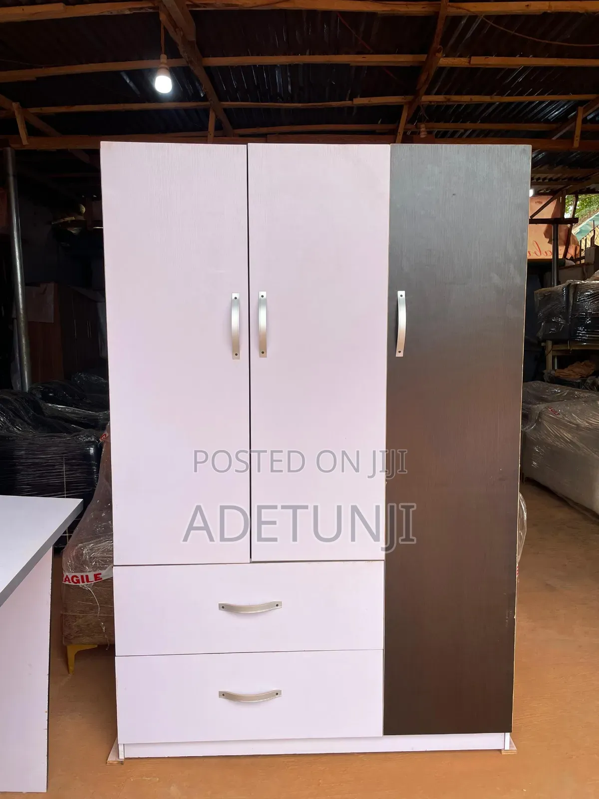 Wardrobe Brand New on With HDF Materials