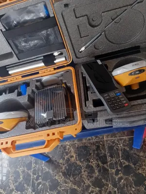 Hitarget GNSS RTK - V300 Model