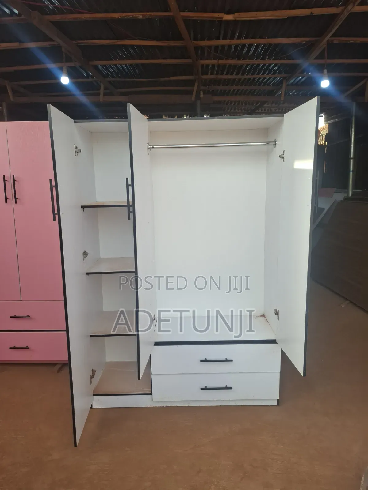 Wardrobe Brand New on With HDF Materials