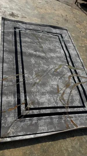 Center Rugs