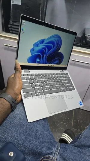 Laptop Dell Latitude 3330 8GB Intel Core i5 SSD 256GB