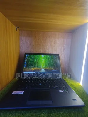 Laptop Dell Latitude E7450 8GB Intel Core i5 SSD 256GB