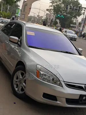 Honda Accord 2007 Silver