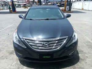 Hyundai Sonata 2011 Blue
