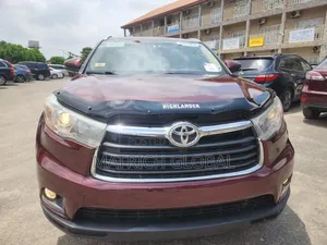 Toyota Highlander Limited Platinum V6 4x4 (3.5L 6cyl 6A) 2016 Burgundy