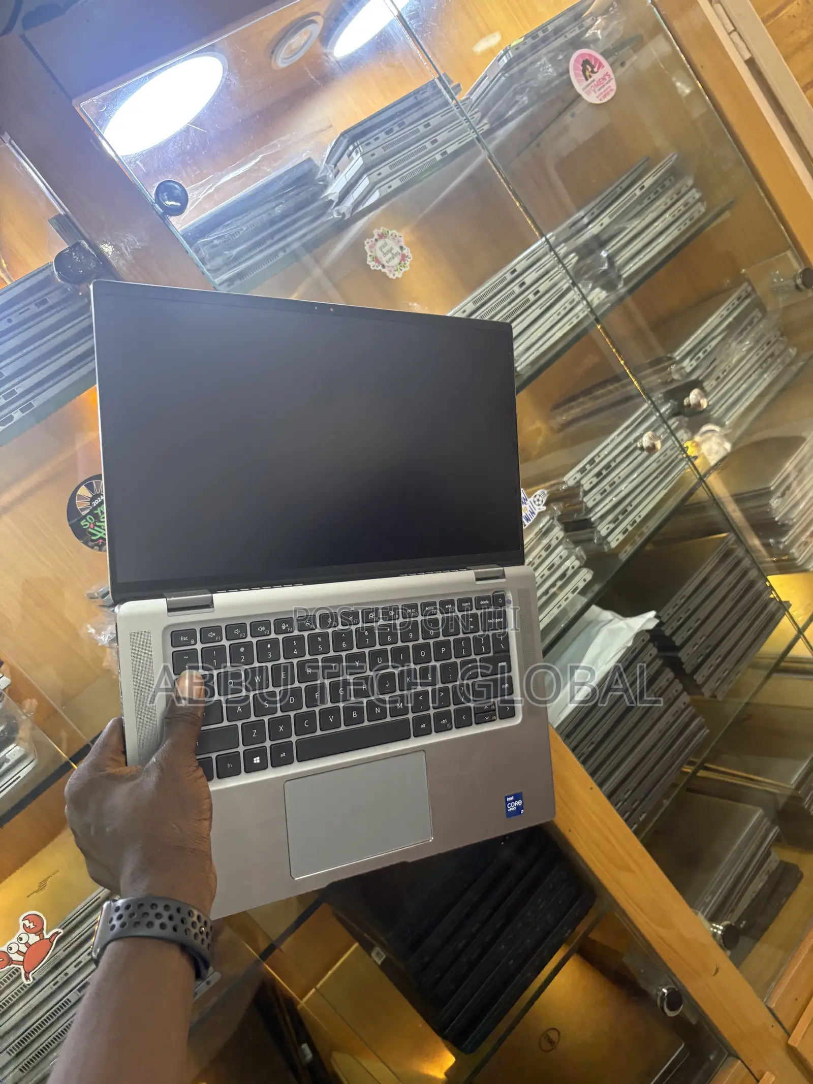 Laptop Dell Latitude 9520 16GB Intel Core i7 SSD 256GB