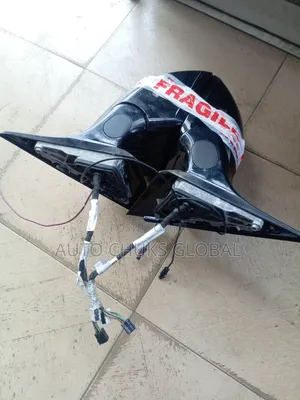 Mercedes Benz Side Mirror E300 (W213)