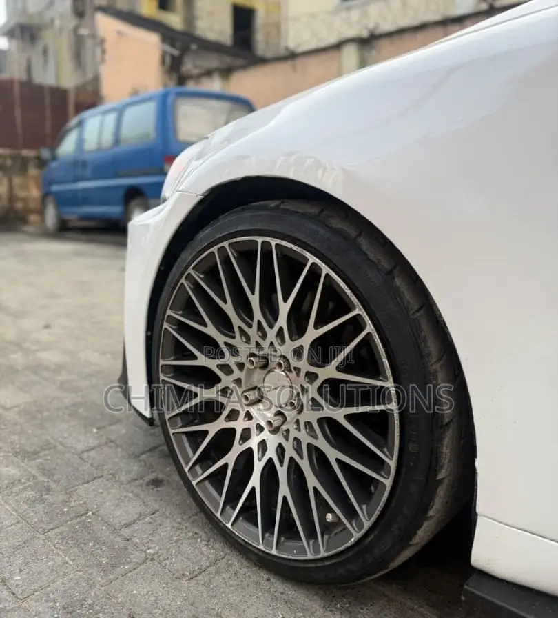 Lexus IS 2011 White