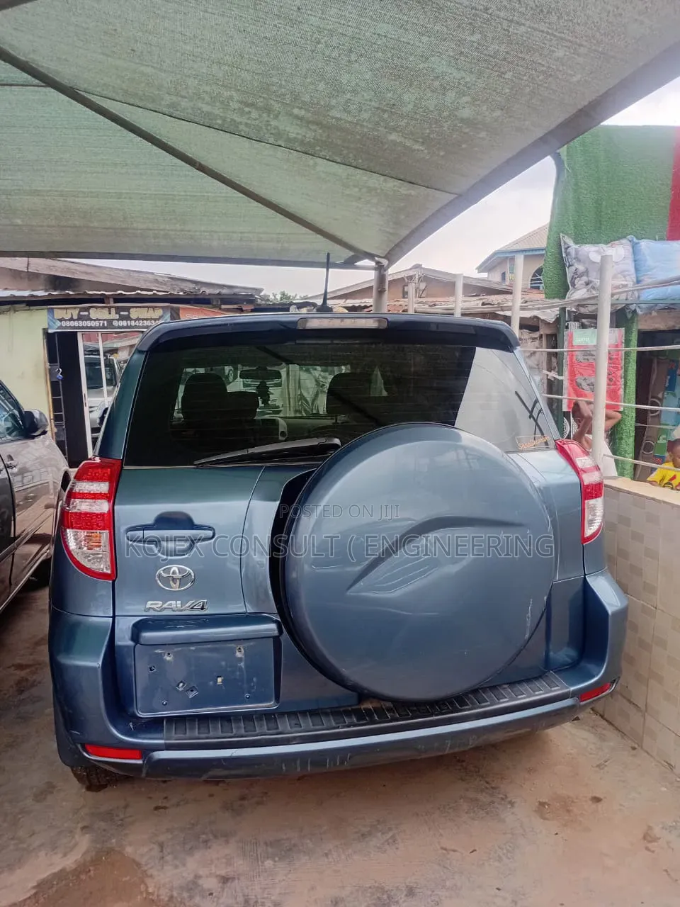 Toyota RAV4 Limited 2011 Gray