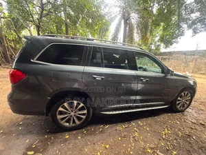 Mercedes-Benz GL-Class 2014 Gray