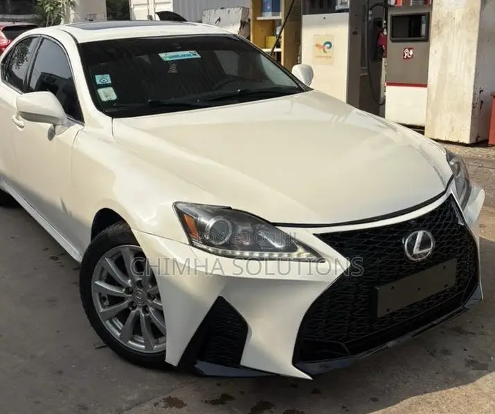 Lexus IS 2009 White