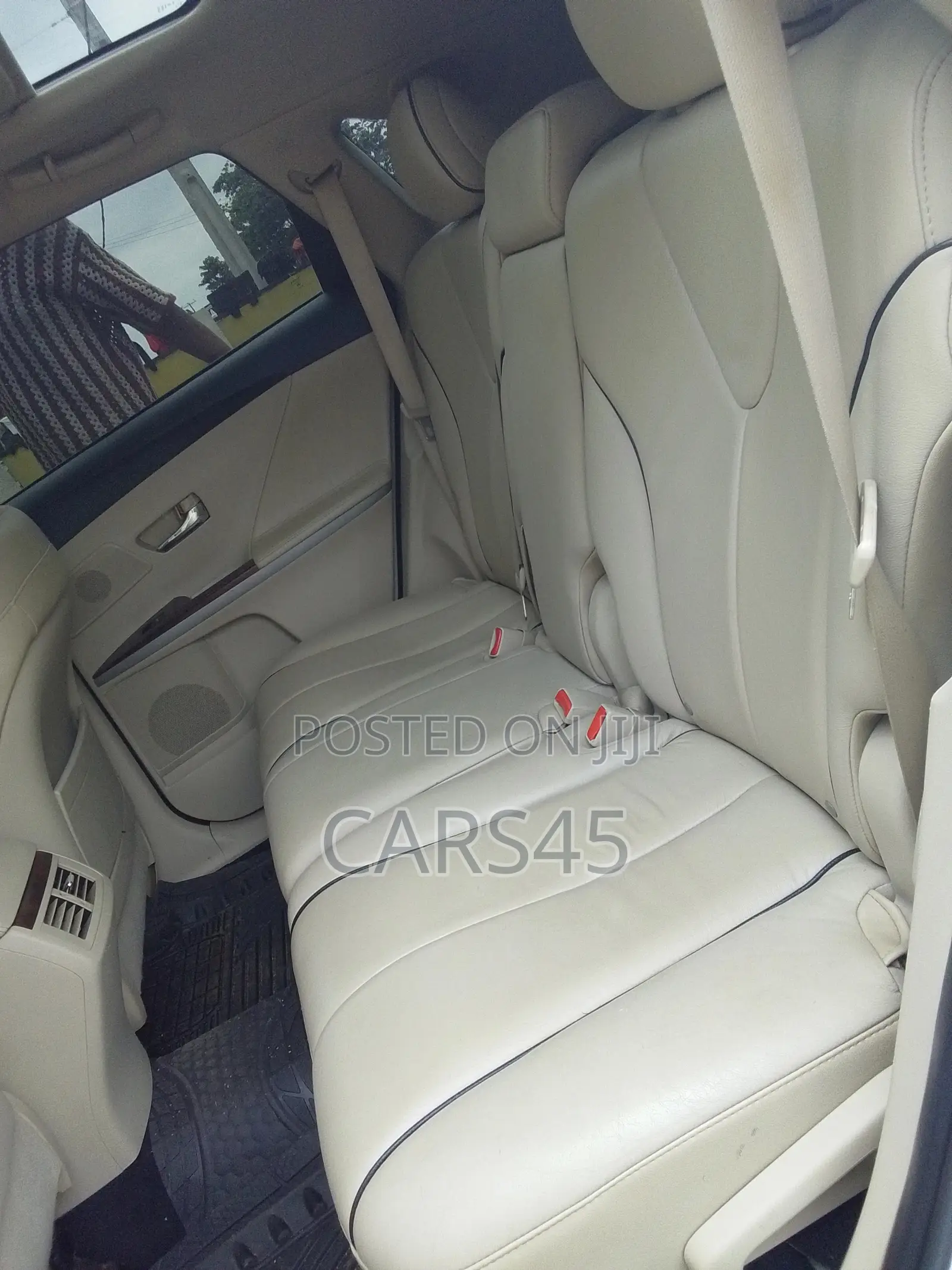 Toyota Venza 2009 White