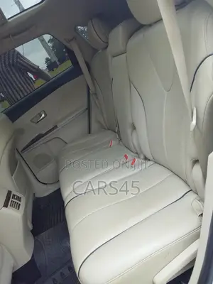 Toyota Venza 2009 White