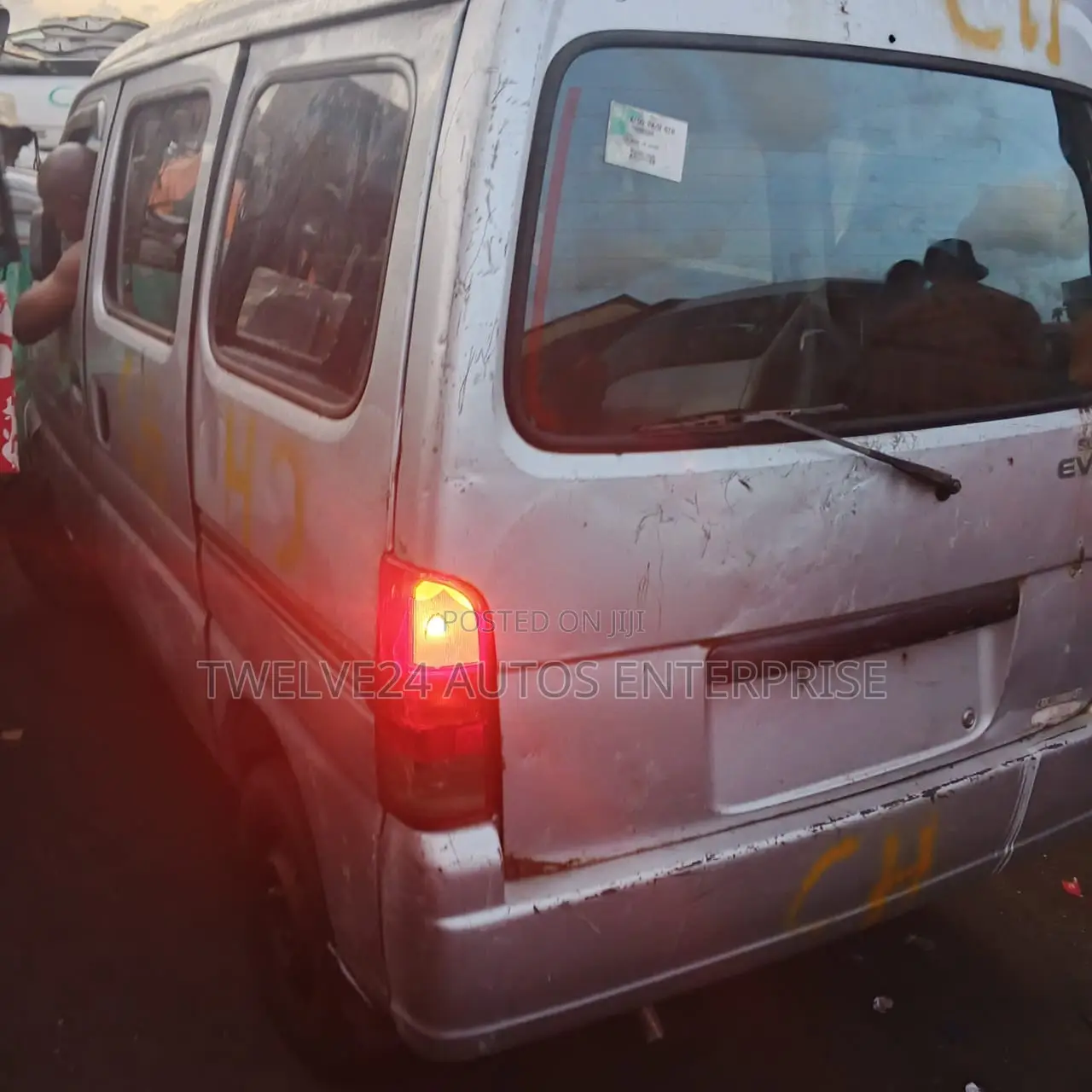 Suzuki Every 2010 Beige