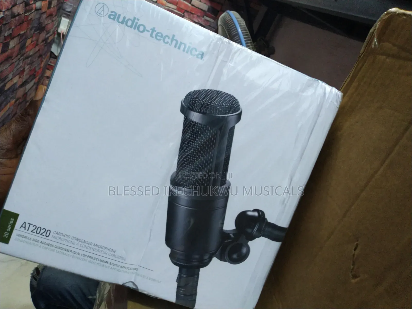 Audio Technica AT2020 Studio Mic