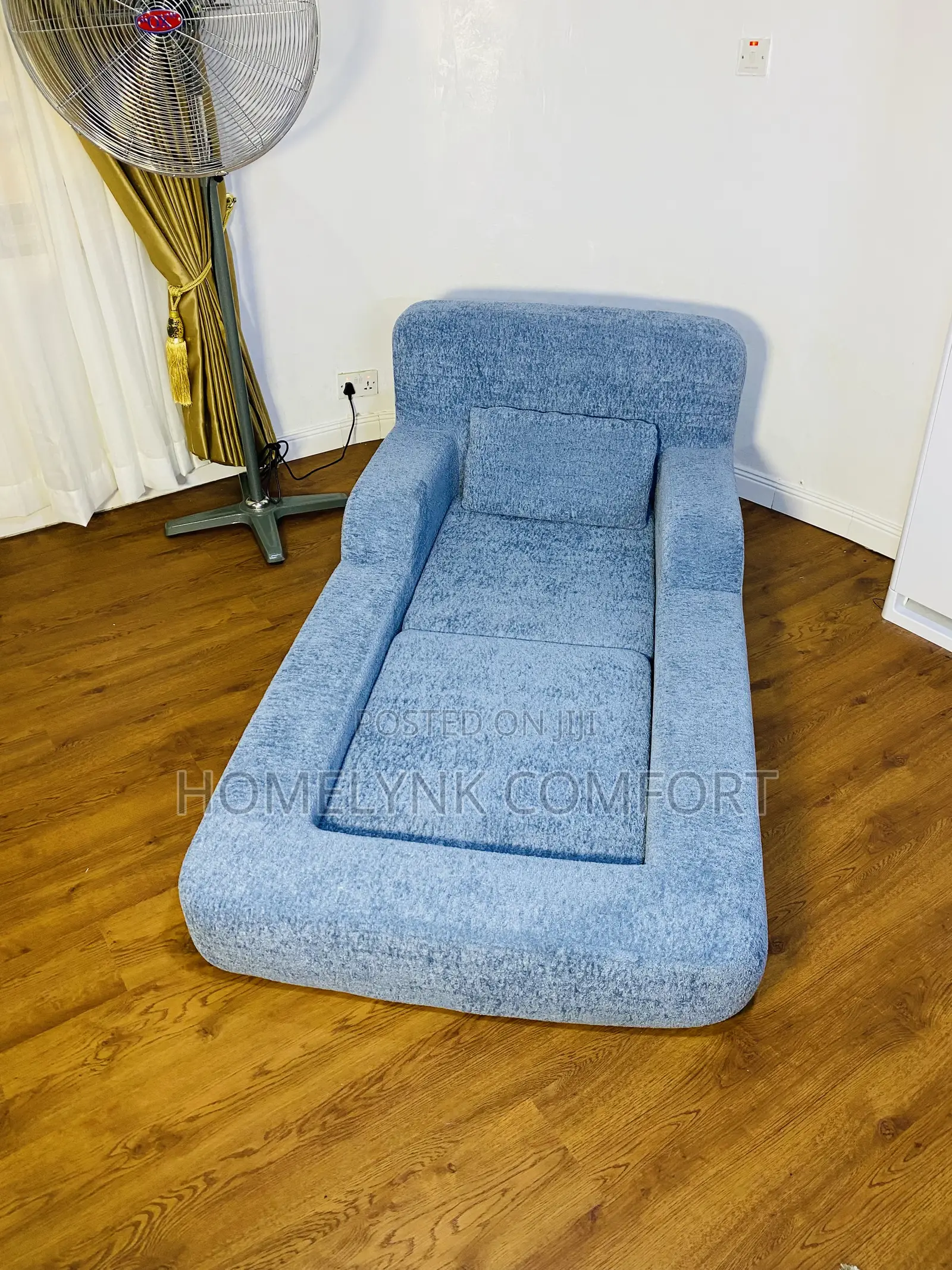 Compressed Chair