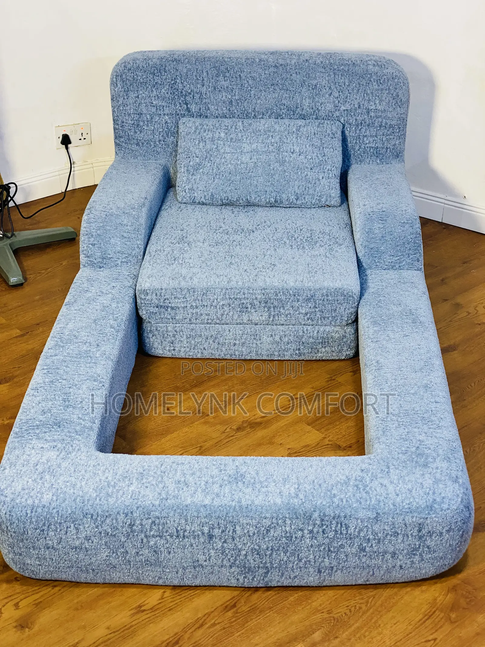 Compressed Chair