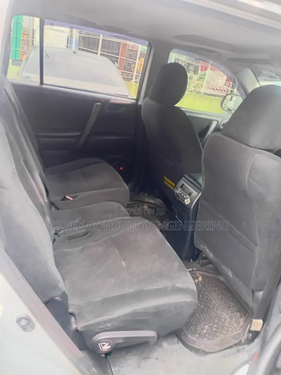 Toyota RAV4 Limited 2011 Gray