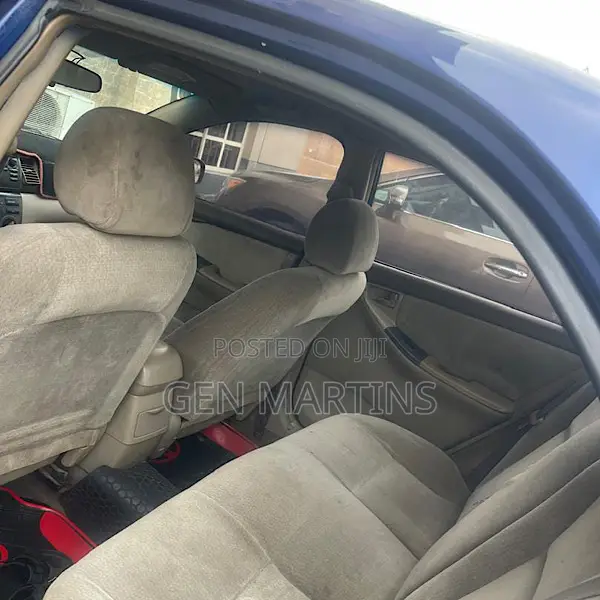 Toyota Corolla 2004 Blue