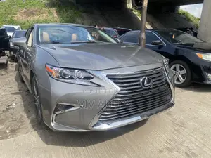 Lexus ES 350 FWD 2017 Gold