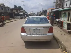 Toyota Corolla 1.4 D-4D 2007 Silver
