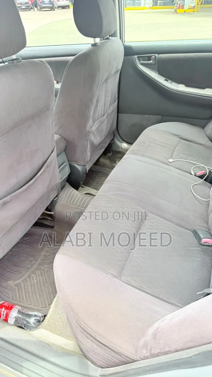 Toyota Corolla CE 2007 Silver