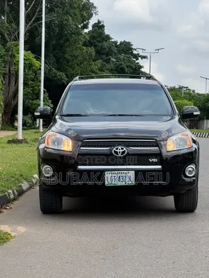 Toyota RAV4 2010 Black