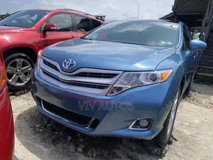 Toyota Venza AWD 2011 Blue