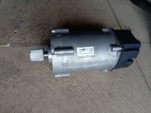 Mercedes Power Steering Pump C300 (W205)