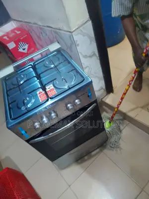 Durable Construction Meets Modern Design – 50x50 4-Burner Gas Stove