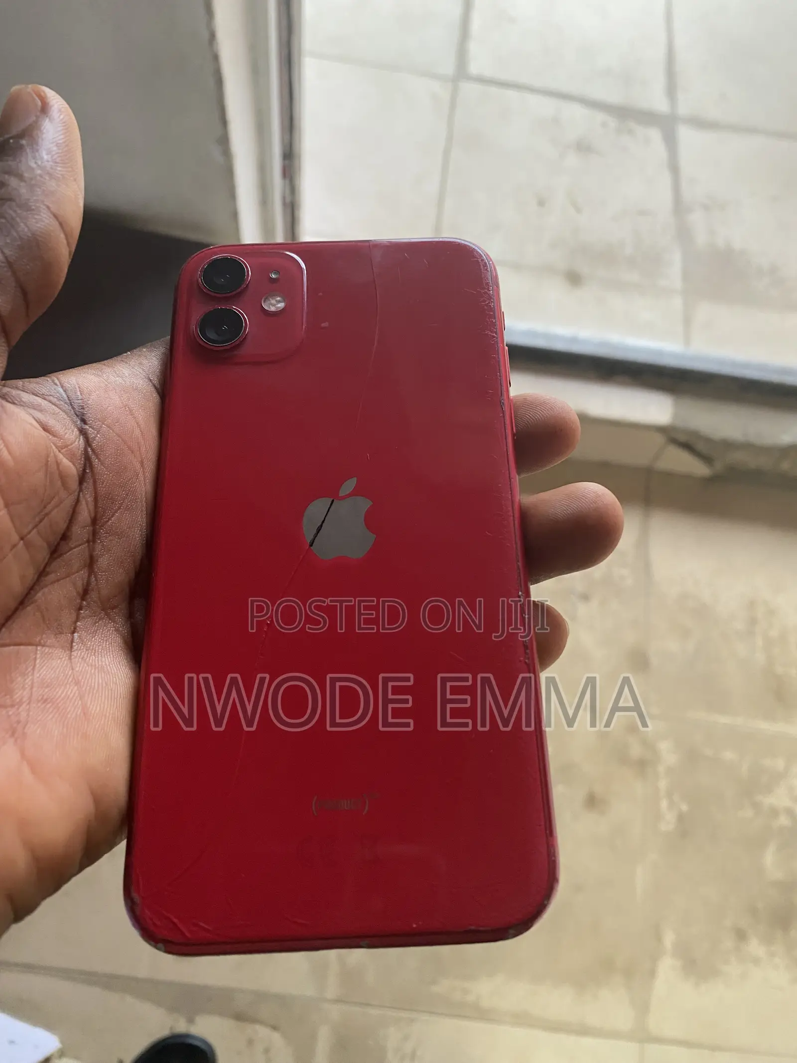 Apple iPhone 11 64 GB Red
