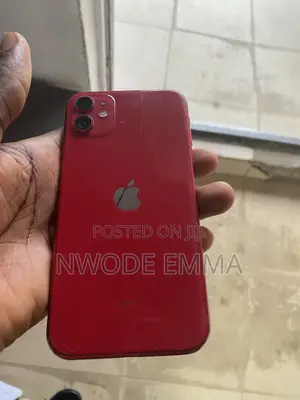 Apple iPhone 11 64 GB Red
