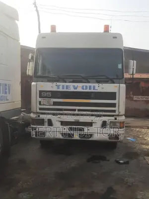 DAF Trailer Head and Tanker
