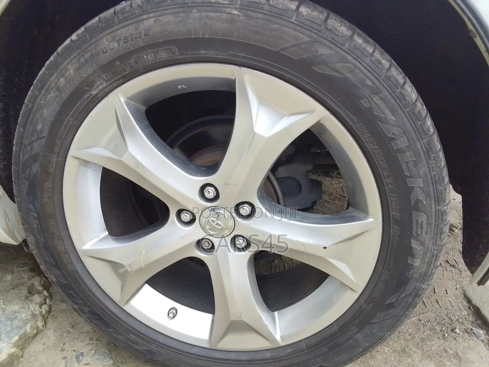 Toyota Venza 2009 White