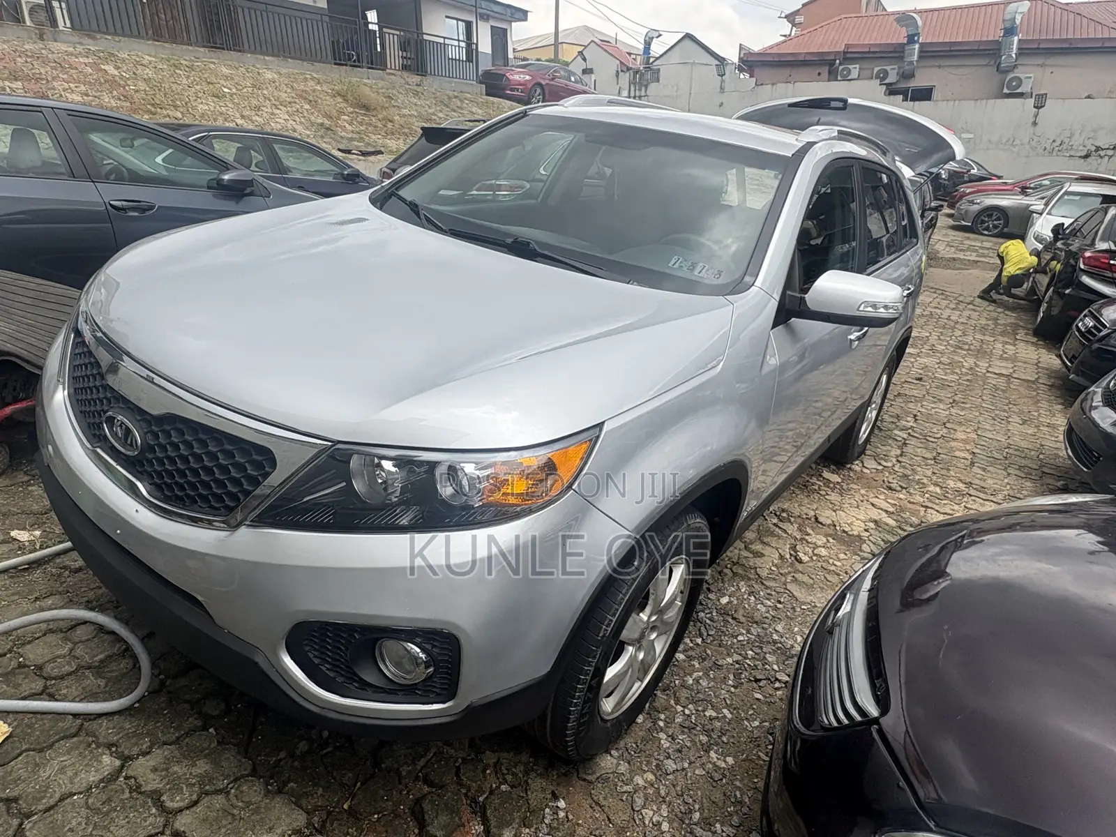 Kia Sorento LX 2012 Silver
